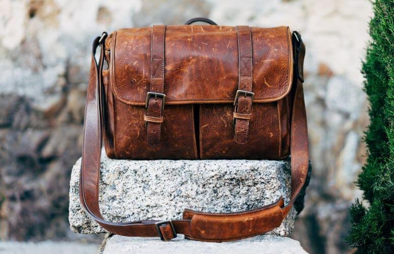 Best Leather Messenger Bags for Men in 2022 (10 Cool & Stylish Picks)
