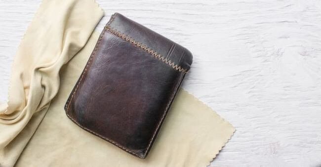 clean a leather wallet