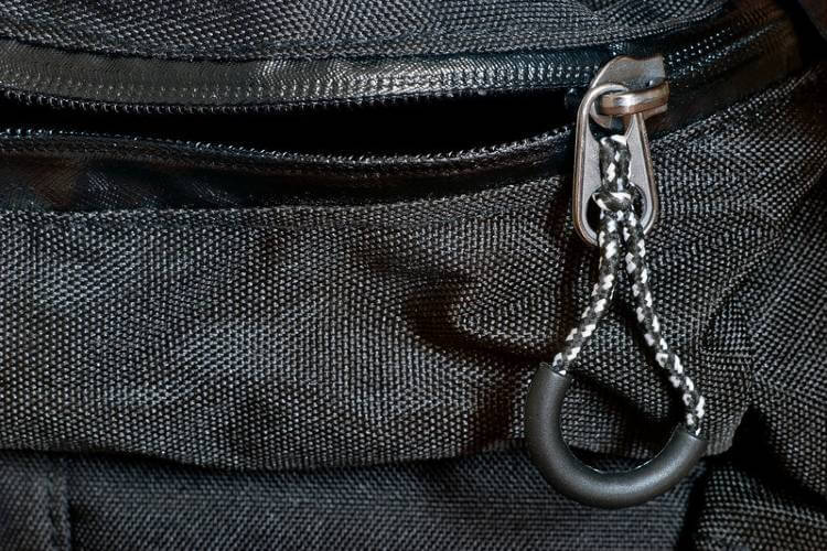 get a backpack zipper unstuck