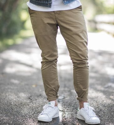 white shoes with khaki pants